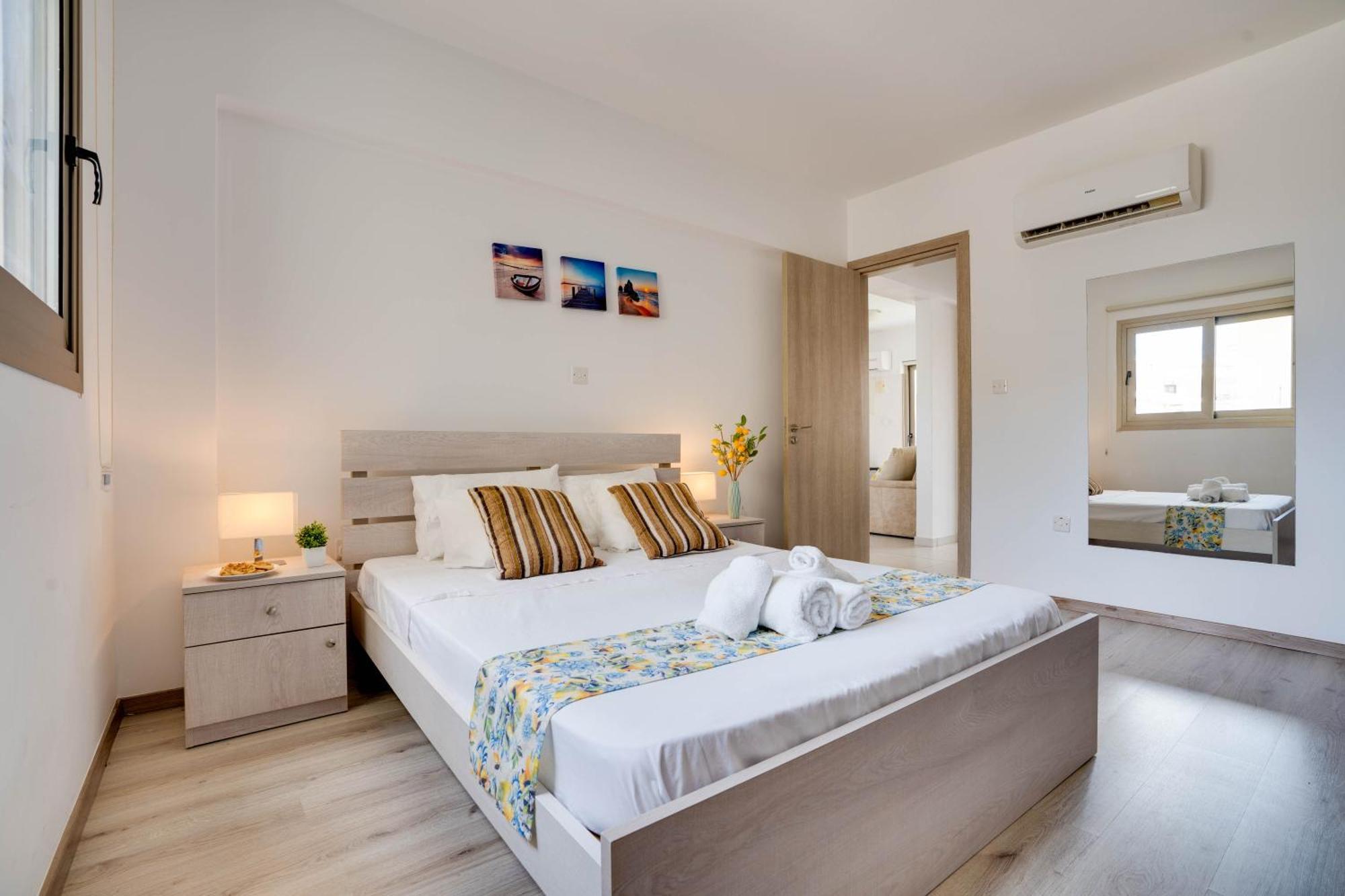 Lemon Paradise City Centre 200M From Beach Larnaca Ngoại thất bức ảnh
