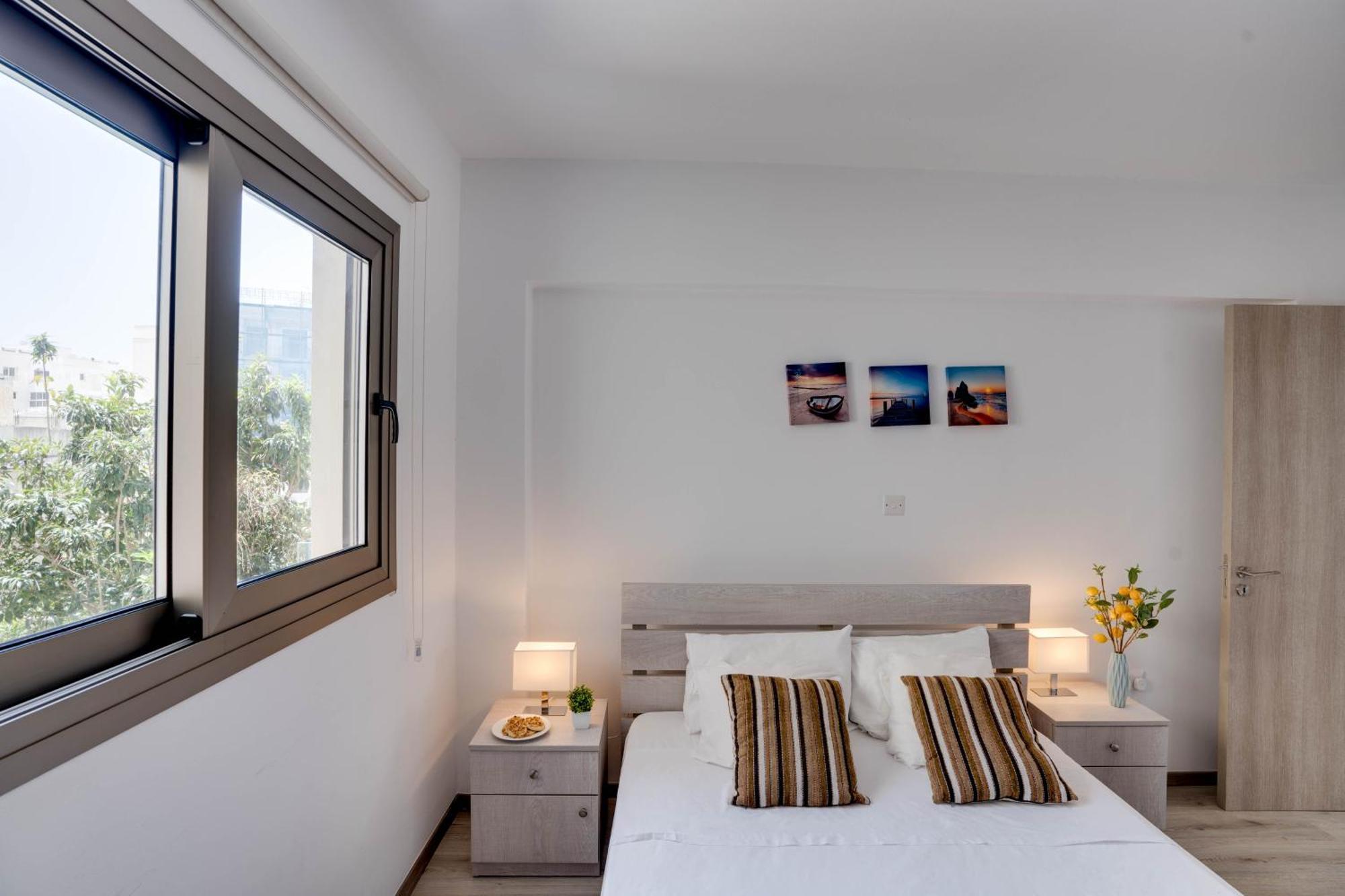 Lemon Paradise City Centre 200M From Beach Larnaca Ngoại thất bức ảnh