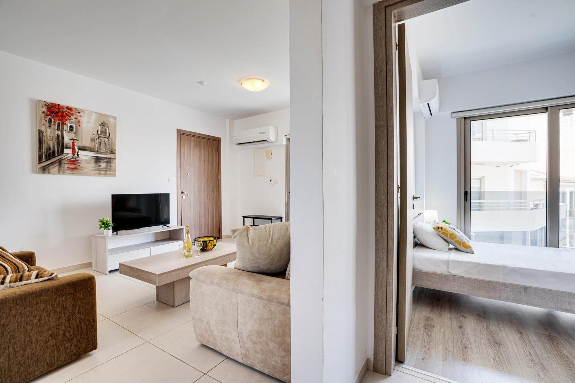 Lemon Paradise City Centre 200M From Beach Larnaca Ngoại thất bức ảnh